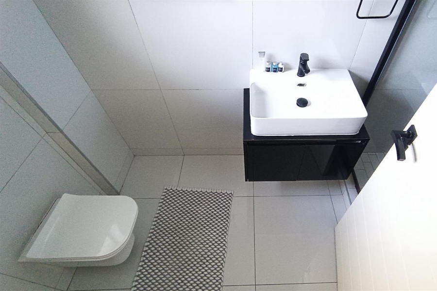 2 Bedroom Property for Sale in Table View Western Cape
